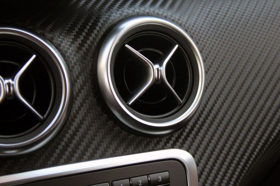  Mercedes-Benz A-Class 2012 года  (фото 18 из 78)